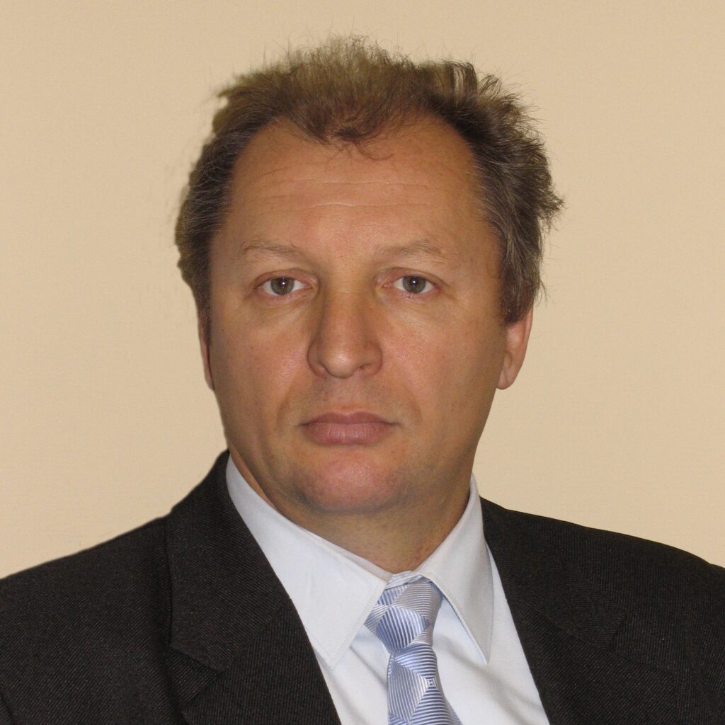 Основатель компании по строительству домов-шаров Николай Николаевич Сташенко